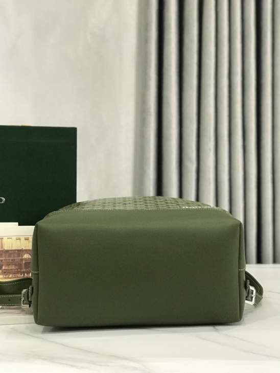 Picture of Goyard Handbags _SKUfw225675653fw